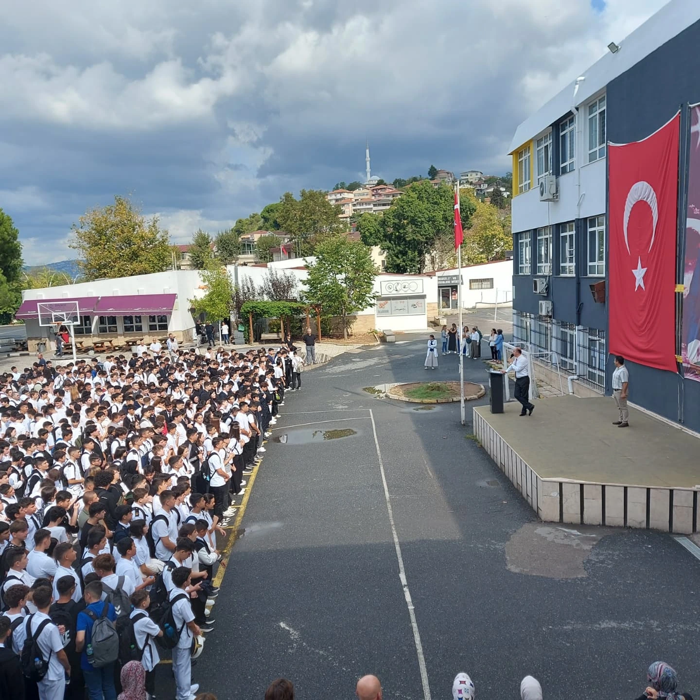 Büyük bir heyecanla eğitim- öğretime başladık. — görsel 2