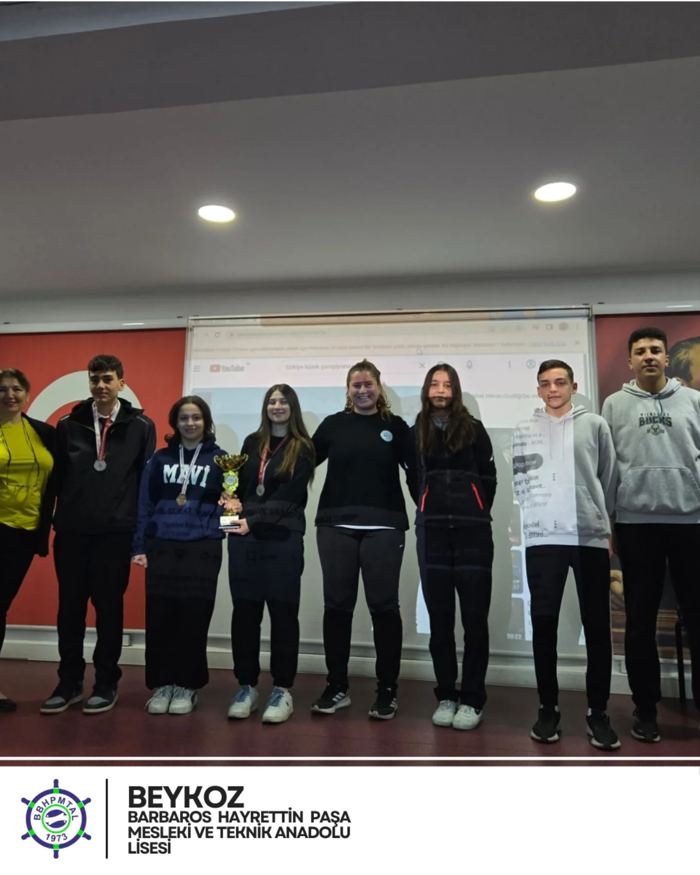 Beykoz Belediye Spor Kulübü Antrenörü Okulumuzda: Öğrencilerimize Deniz Küreği Branşı  …