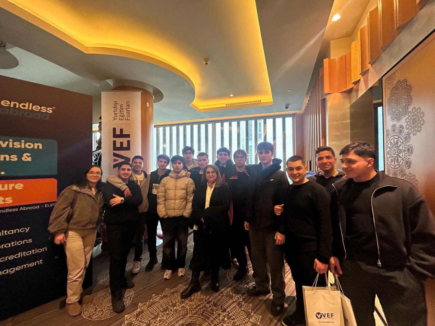 📌Öğrencilerimizle VEF Yurt Dışı Eğitim Fuarı’ndaydık!
