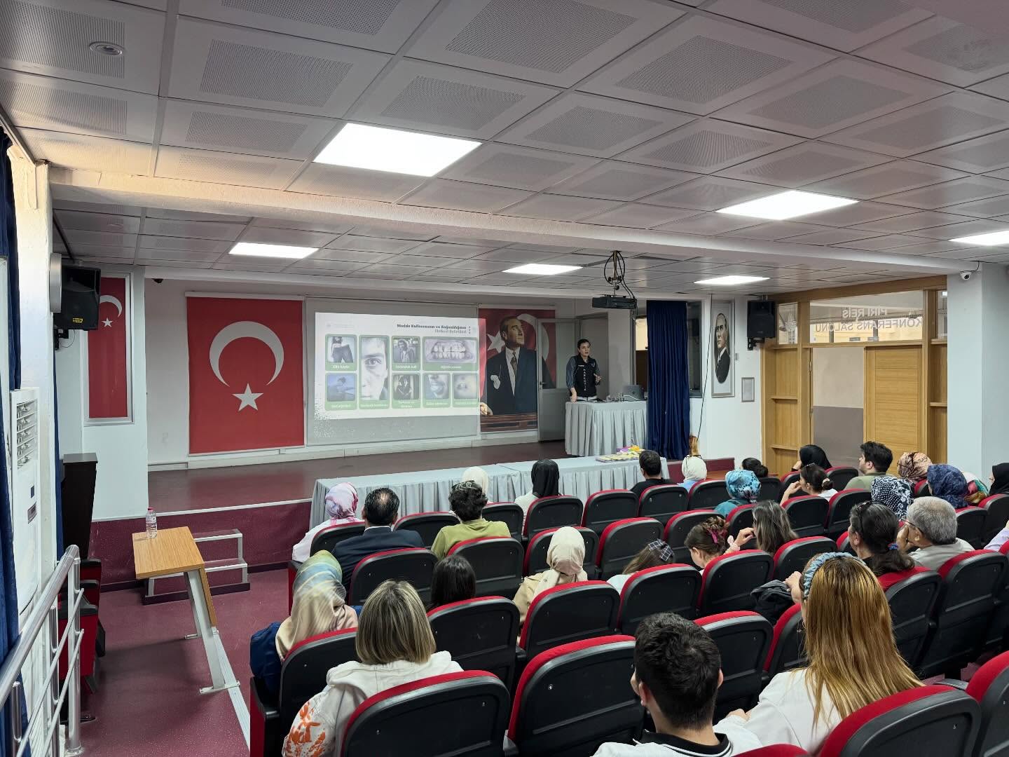 Bugün Toplum Destekli Polislik Şube Müdürlüğü ve Narkotik Suçlarla Mücadele Şube Müdürl… — görsel 3